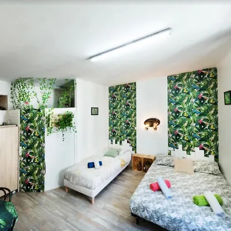 Magnificent Atypical Apartment In Lyon Appartement *